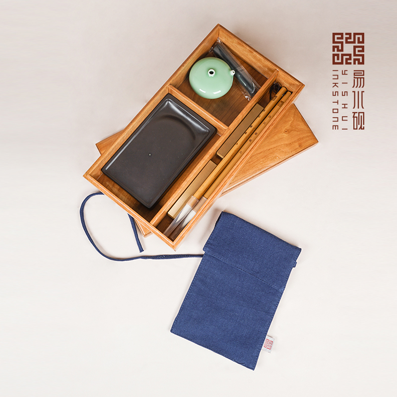  易水雅意精品木盒文房四寶套裝硯老坑天然原石硯臺書(shū)法專(zhuān)用筆墨紙硯易水雅意毛筆墨條鎮尺硯滴精品套裝 竹墨眠 15*9*2cm易水雅意精品木盒文房四寶套裝硯老坑天然原石硯臺書(shū)法專(zhuān)用筆墨紙硯易水雅意毛筆墨條鎮尺硯滴精品套裝 竹墨眠 15*9*2cm易水雅意精品木盒文房四寶套裝硯老坑天然原石硯臺書(shū)法專(zhuān)用筆墨紙硯易水雅意毛筆墨條鎮尺硯滴精品套裝 竹墨眠 15*9*2cm易水雅意精品木盒文房四寶套裝硯老坑天然原石硯臺書(shū)法專(zhuān)用筆墨紙硯易水雅意毛筆墨條鎮尺硯滴精品套裝 
